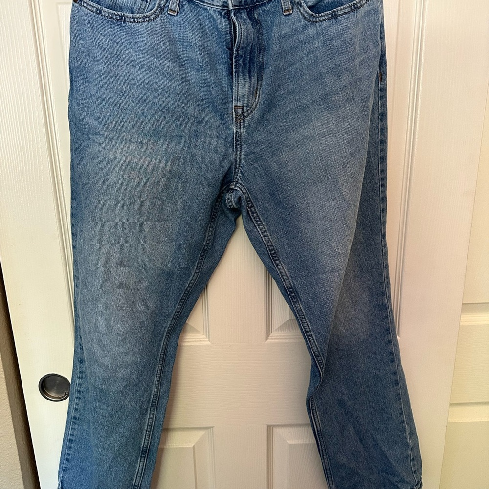 Old Navy Blue Relaxed Jeans